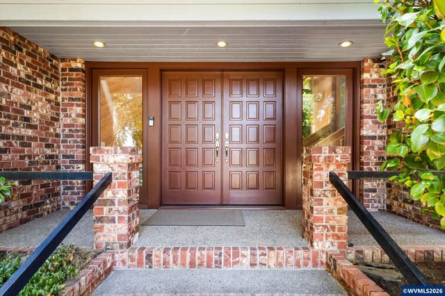 4665 Bradford Lp SE, Salem, OR 97302
