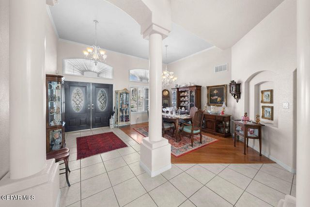 6020 OJO DE AGUA Drive, El Paso, TX 79912