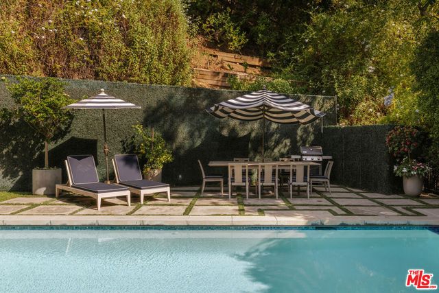 1460 N Doheny Drive, Los Angeles, CA 90069