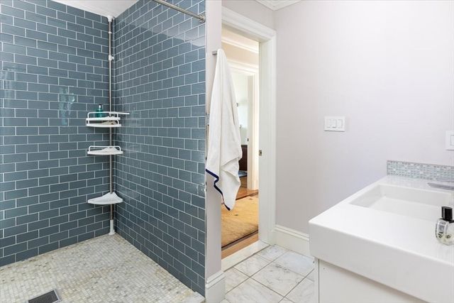 214 Beacon, Boston, MA 02116