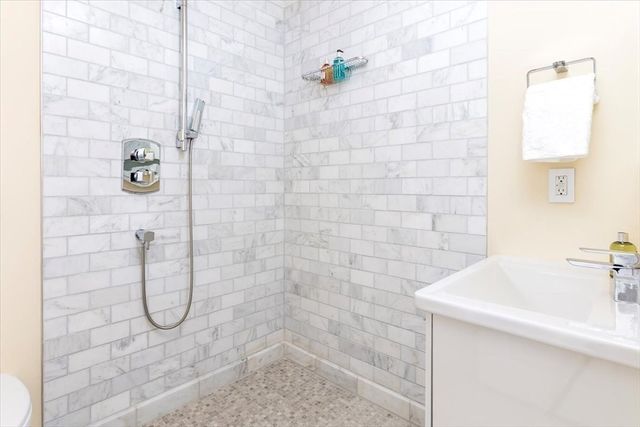 214 Beacon, Boston, MA 02116