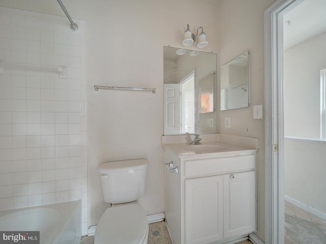 151 DANBURY ST SW, Washington, DC 20032