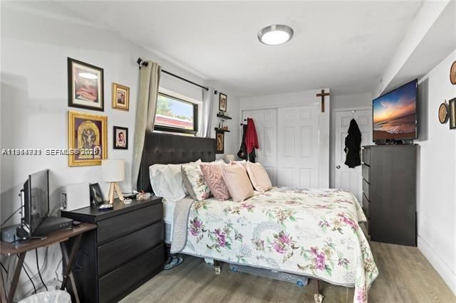 2407 Dewey Street, Hollywood, FL 33020
