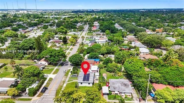 2407 Dewey Street, Hollywood, FL 33020