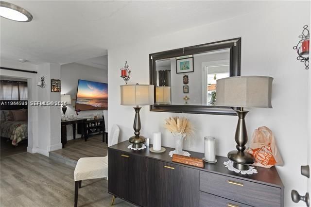 2407 Dewey Street, Hollywood, FL 33020
