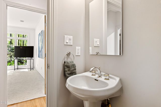 5005 Boulder Creek Lane, Raleigh, NC 27613