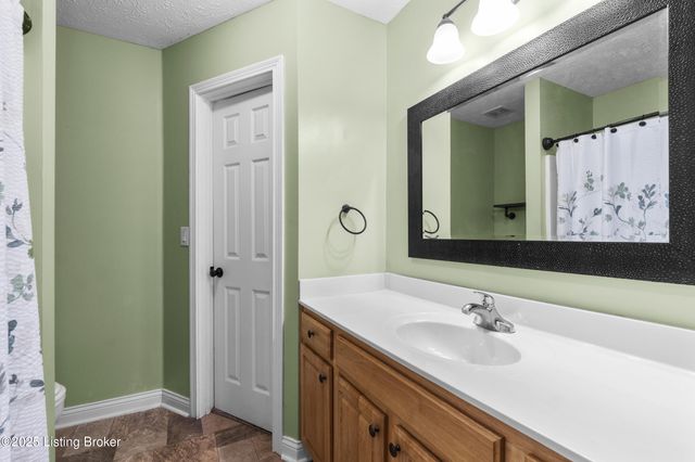 120 Alder Dr, Bardstown, KY 40004