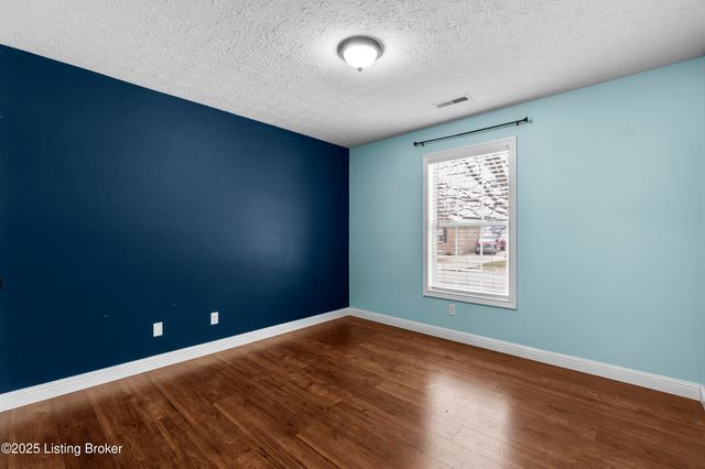 120 Alder Dr, Bardstown, KY 40004