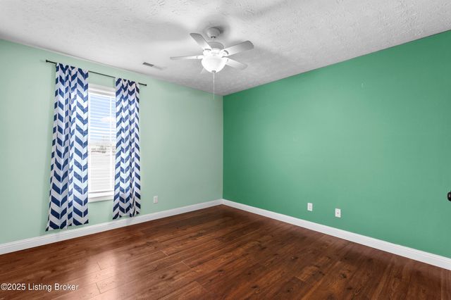 120 Alder Dr, Bardstown, KY 40004