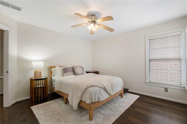 2751 Vinings Oak Drive SE, Atlanta, GA 30339