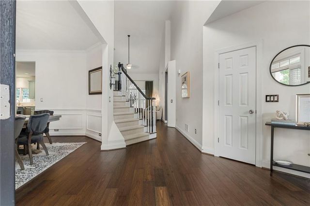 2751 Vinings Oak Drive SE, Atlanta, GA 30339