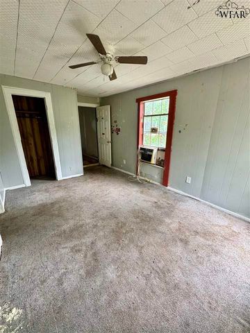 809 PARADISE STREET, Vernon, TX 76384