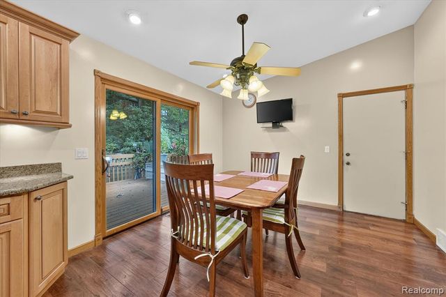 5001 Mohawk Avenue, Clarkston, MI 48348