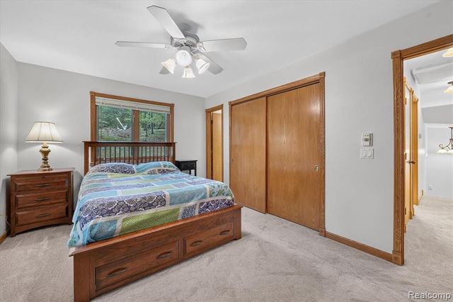 5001 Mohawk Avenue, Clarkston, MI 48348