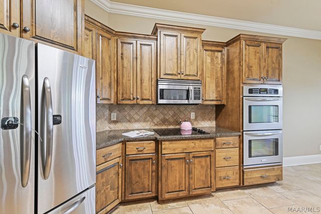114 Brookstone Road, Wetumpka, AL 36093