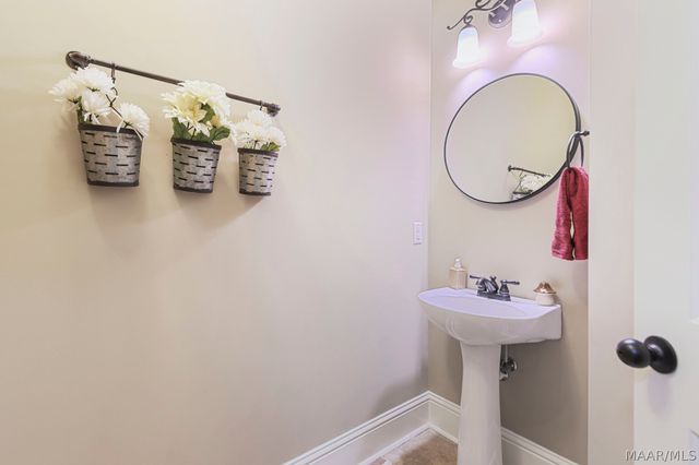 114 Brookstone Road, Wetumpka, AL 36093