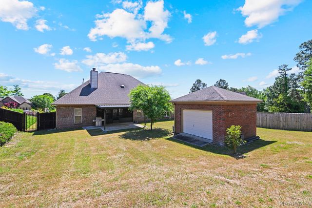 114 Brookstone Road, Wetumpka, AL 36093