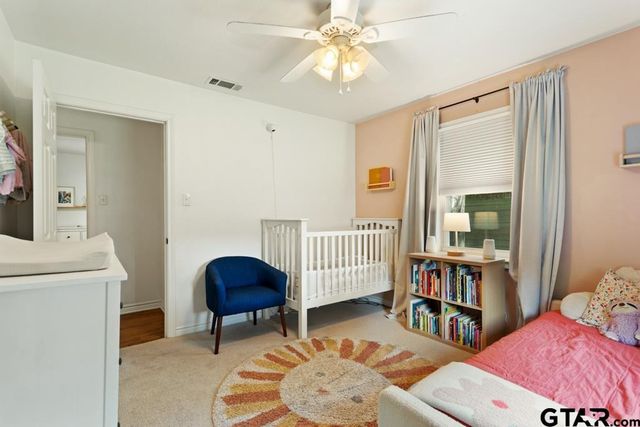 709 N GEORGIA St, Lindale, TX 75771