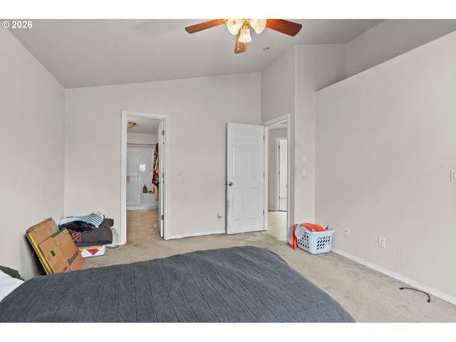 844 HAZEL St, Jefferson, OR 97352