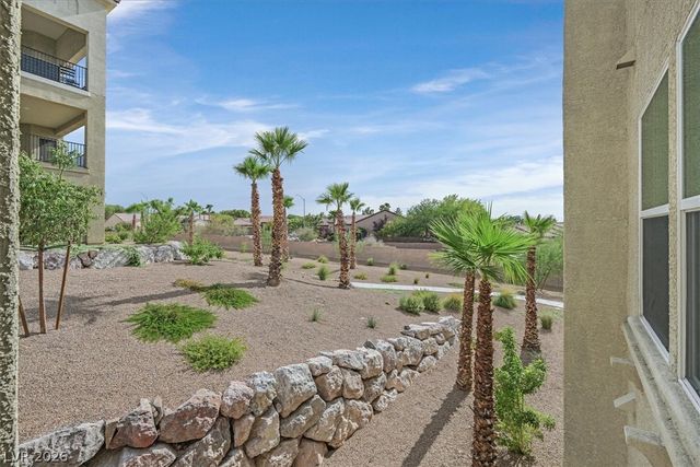 2555 Hampton Road 11203, Henderson, NV 89052