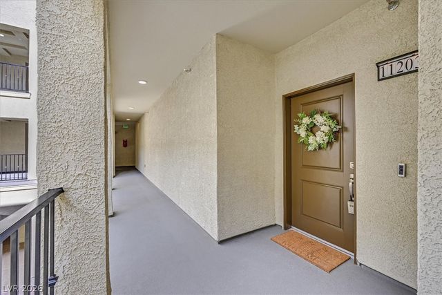 2555 Hampton Road 11203, Henderson, NV 89052