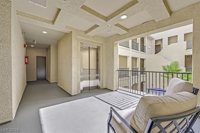 2555 Hampton Road 11203, Henderson, NV 89052