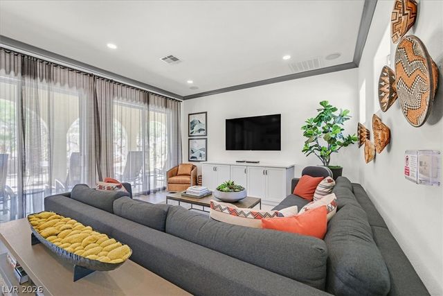 2555 Hampton Road 11203, Henderson, NV 89052