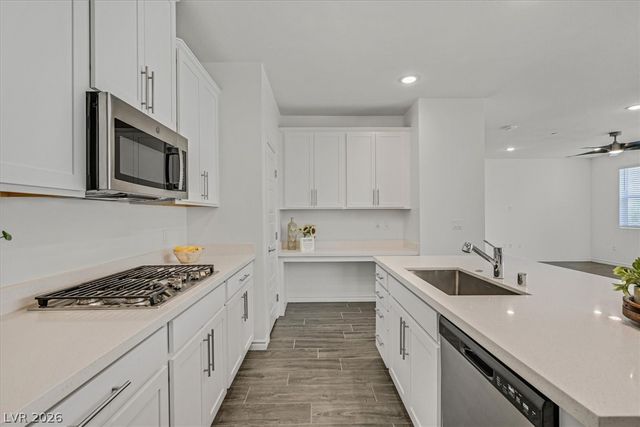 2555 Hampton Road 11203, Henderson, NV 89052