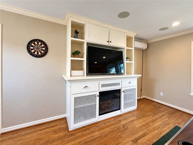 645 Mcclendon St, Corpus Christi, TX 78404