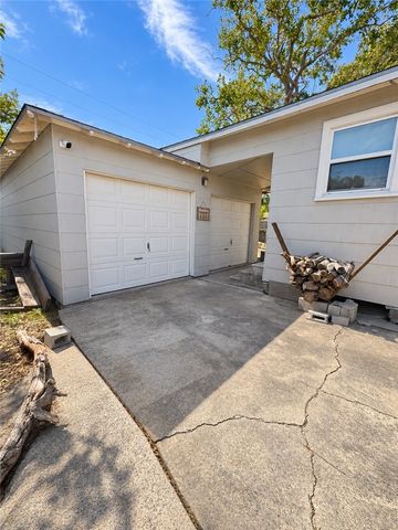645 Mcclendon St, Corpus Christi, TX 78404