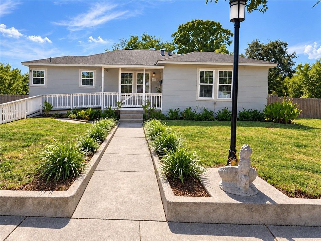 645 Mcclendon St, Corpus Christi, TX 78404 — exterior