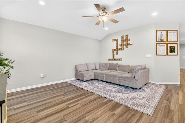 8121 Cattlemen Dr, Corpus Christi, TX 78414