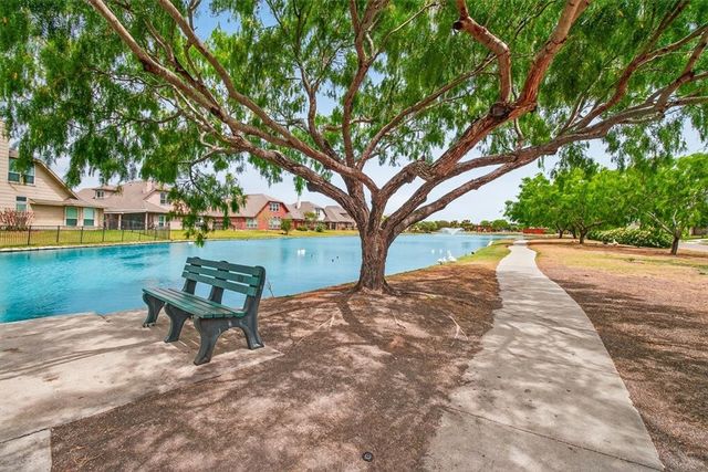 8121 Cattlemen Dr, Corpus Christi, TX 78414