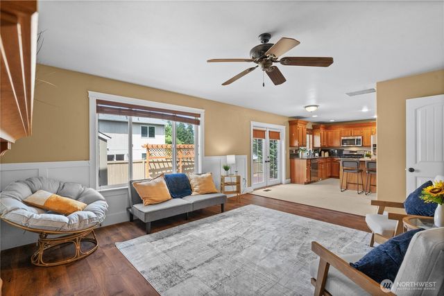 1625 185th Street Ct E, Spanaway, WA 98387