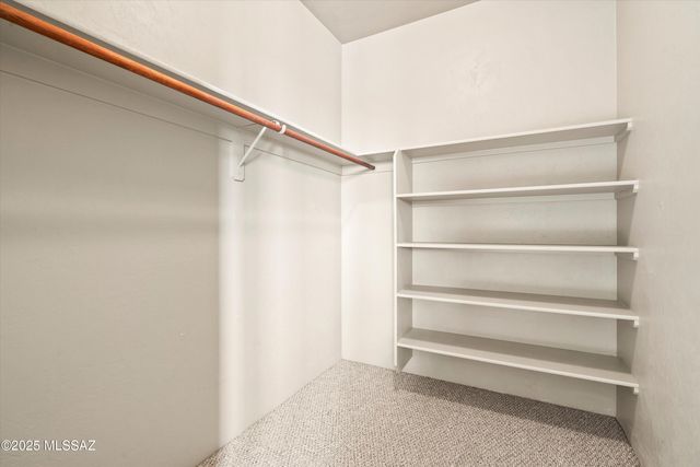 1547 S Walnut Spring Place, Green Valley, AZ 85614