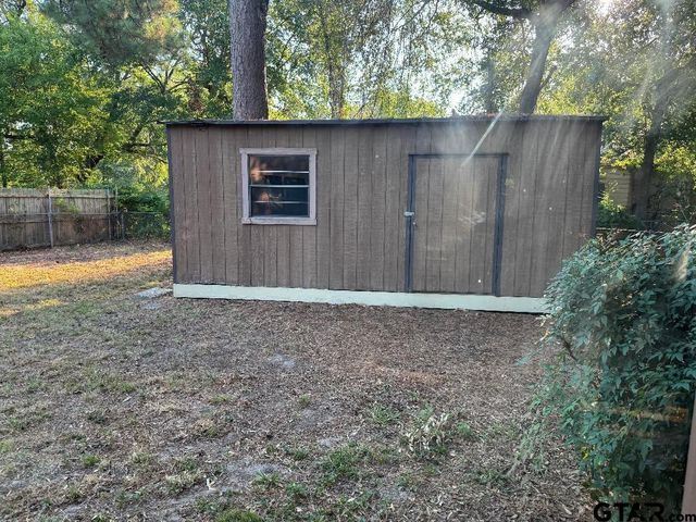2632 Amy, Tyler, TX 75701