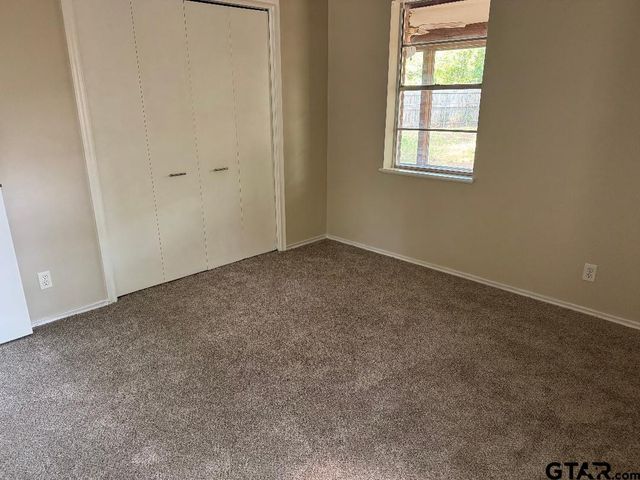 2632 Amy, Tyler, TX 75701