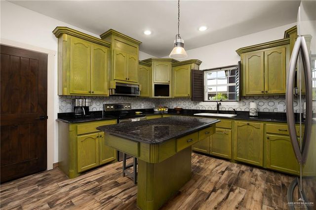 1412 N Inspiration Boulevard, Alton, TX 78573