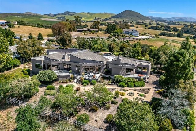 272 Candice Court, Arroyo Grande, CA 93420