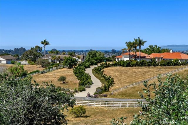 272 Candice Court, Arroyo Grande, CA 93420