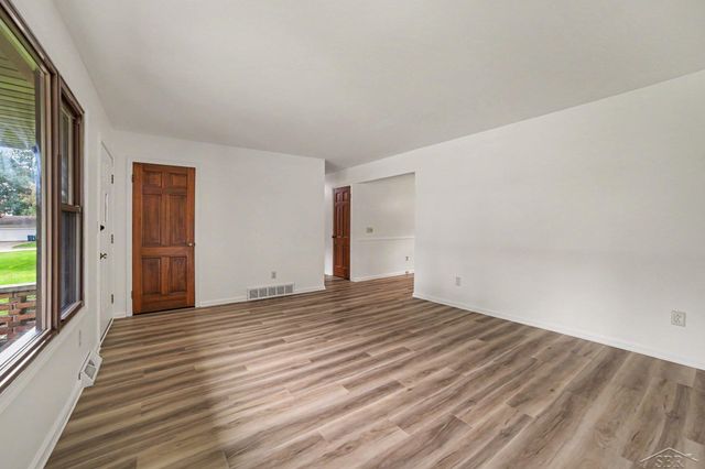 5311 Heritage Drive, Saginaw Twp, MI 48603