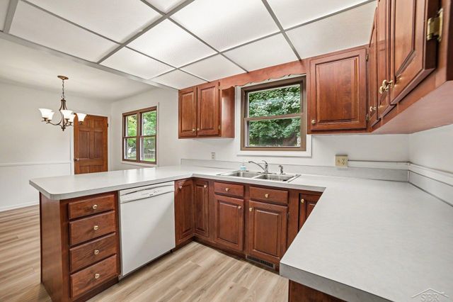 5311 Heritage Drive, Saginaw Twp, MI 48603