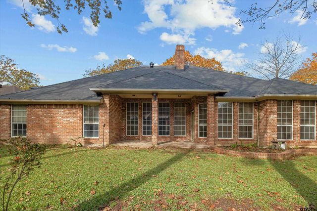 3409 Pebblebrook Dr., Tyler, TX 75707