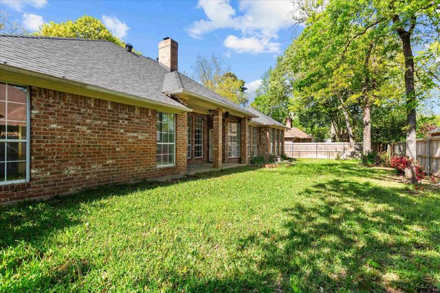 3409 Pebblebrook Dr., Tyler, TX 75707