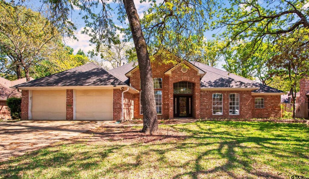 3409 Pebblebrook Dr., Tyler, TX 75707