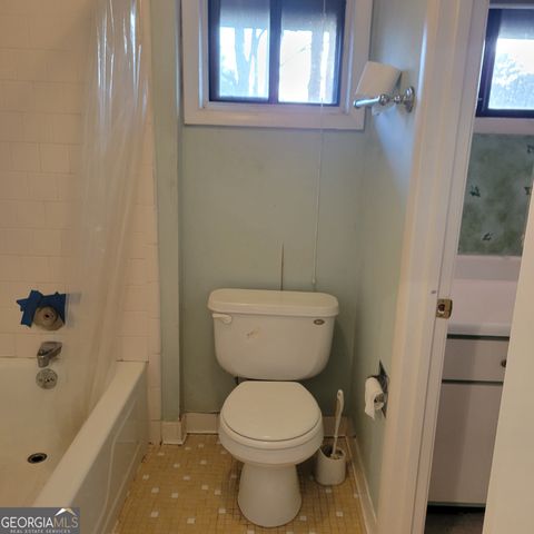 7 Quail Run, Decatur, GA 30035