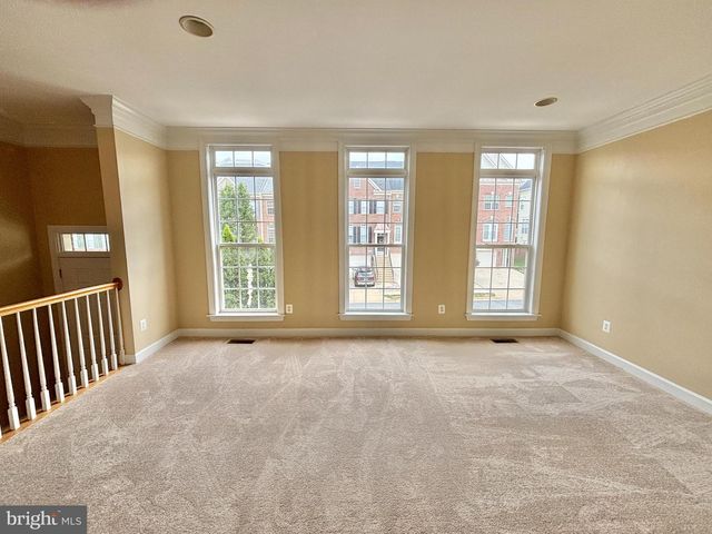 1117 KEOKUK TER NE, Leesburg, VA 20176