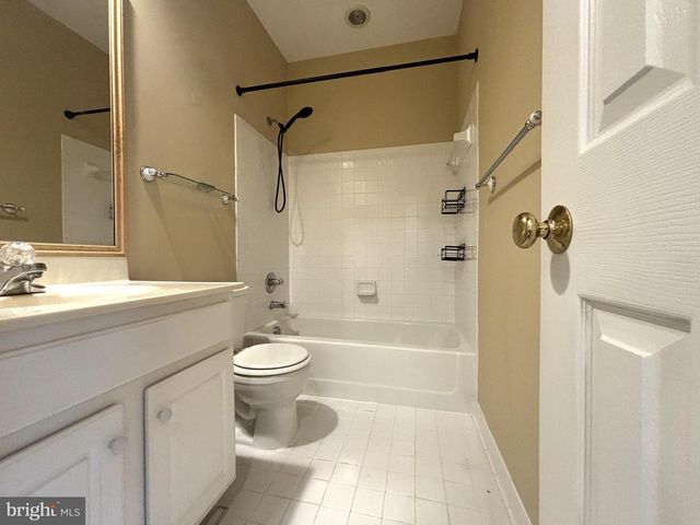 1117 KEOKUK TER NE, Leesburg, VA 20176