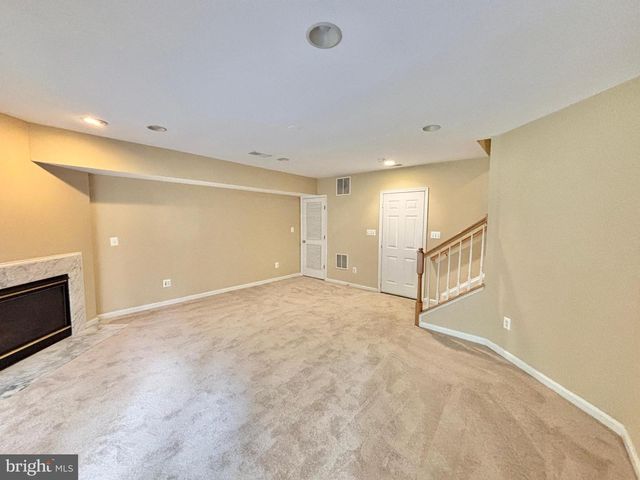 1117 KEOKUK TER NE, Leesburg, VA 20176