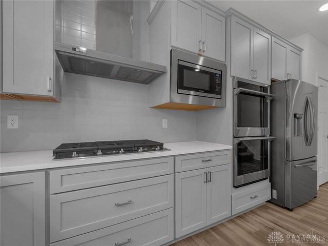 8705 Quietwood Lane, Cleves, OH 45002